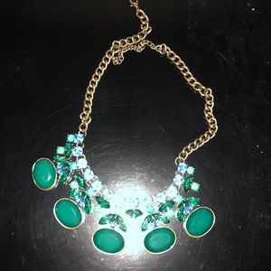 Statement necklace